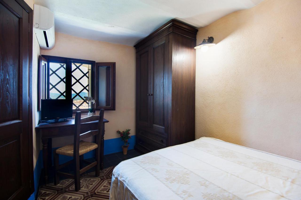 Castello Malicas Hotel